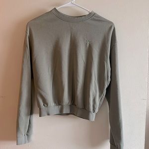 Love crewneck sweater